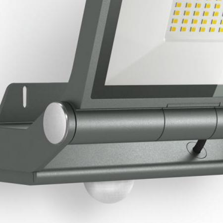 STEINEL XLED Pro One S LED-Außenstrahler mit Sensor Anthrazit mit Fernbedienung