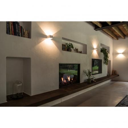 Kubisch gestaltete LOGS IN LED Wandleuchte in weiss mit  Dim to Warm Funktion SLV 1000639