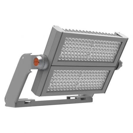 LEDVANCE Floodlight  LED-Scheinwerfer in Weißaluminium 81.000 lm 5700K FL MAX LUM P 600W 757 SYM 30 WAL
