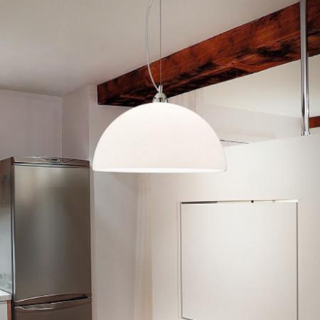 Nice Italienische dimmbare Pendelleuchte mit Amberfarbenem Opalglasschirm von Fabas Luce