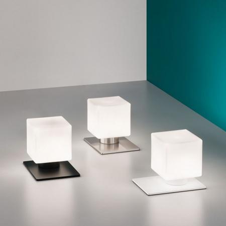 Zara Tischleuchte in Schwarz geblasenes Glas mit Touchdimmer con Fabas Luce