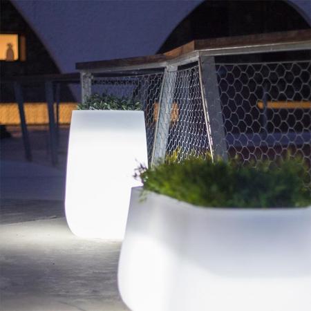 New Garden CAMELIA LARGE beleuchtetes Pflanzgefäß in weiß 230 Volt