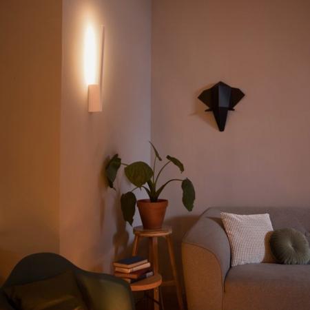 Philips Hue Liane Bluetooth White & Color Ambiance LED-Wandleuchte mit RGBW Farben -  in Weiß