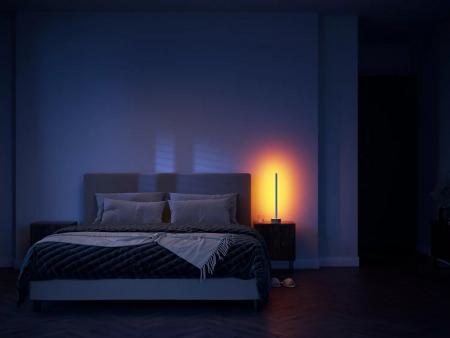 Philips Hue Gradient Signe Tischleuchte Oak in Weiß - minimalistisch & schlank