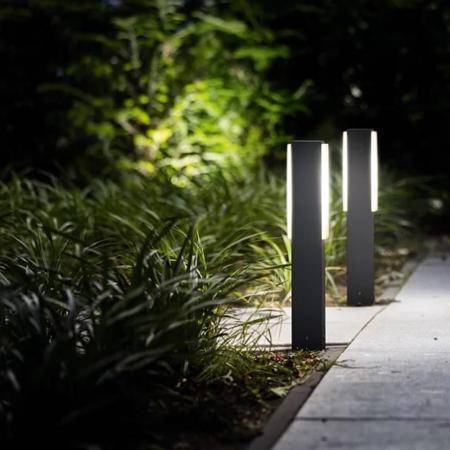 42cm Philips Wegeleuchte STRATOSPHERE in Anthrazit mit warmweißem Licht 2700K