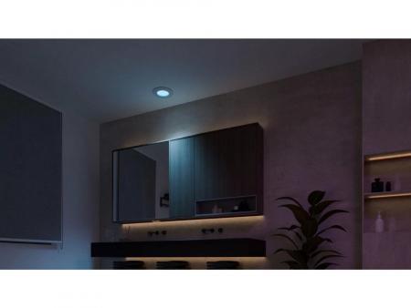 Philips Hue White & Color Ambiance Slim Einbauleuchte, 90 mm, weiß  IP44 - Speziell geeignet für  Badezimmer