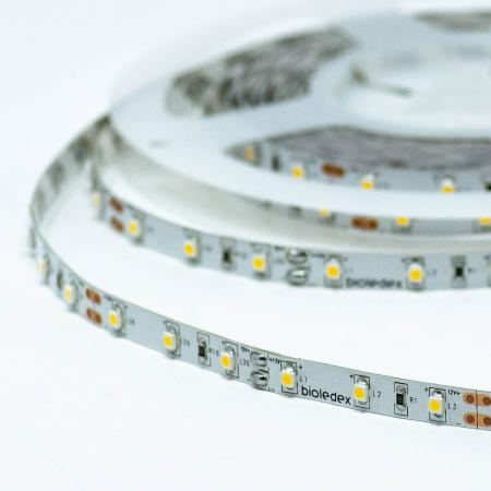 BIOLEDEX® 5m LED Streifen warmweißes Licht mit 3M Rückseiten-Klebeband, selbstklebend