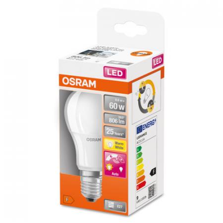 OSRAM E27 STAR+ Daylight Tageslichtsensor LED Lampe opalweiß 8,8W wie 60W warmweißes Wohlfühllicht