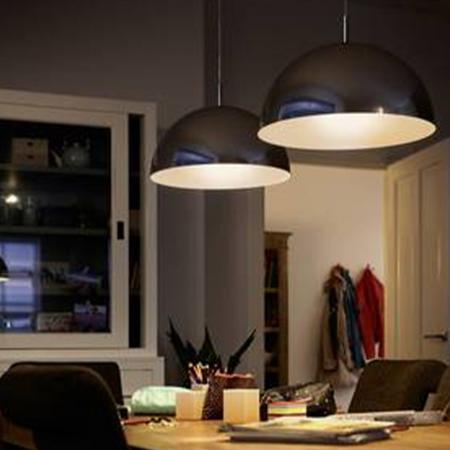 PHILIPS E27 LED Lampe Birnenform 8.5W (75Watt Ersatz) warmweiss blendfrei in opalweiss mattiert