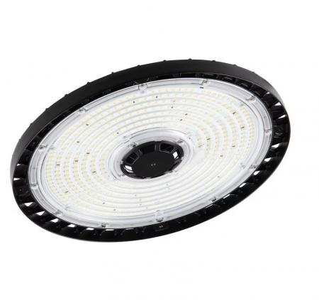 Ledvance LED Hallenleuchte HB P 147W 840 4000K neutralweißes Licht 22000 Lumen 110° IP65