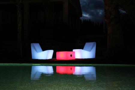 New Garden TARIDA SIT 66 beleuchteter Sessel ohne Armelehnen - Akku RGBW dim Fernbedienung