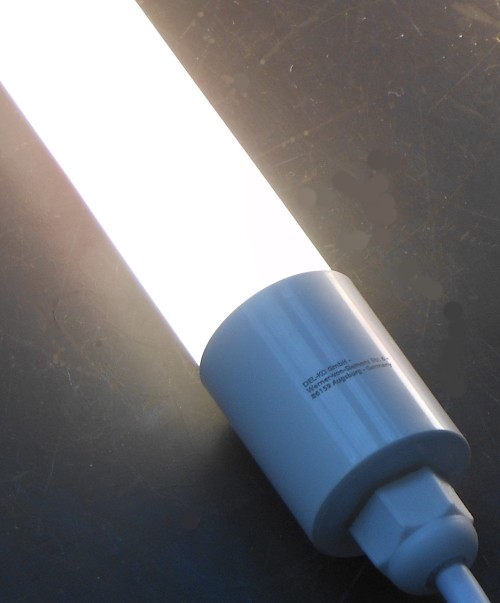 LED-Lampe IP65 kaltes Licht 90 cm Streifen - Cablematic