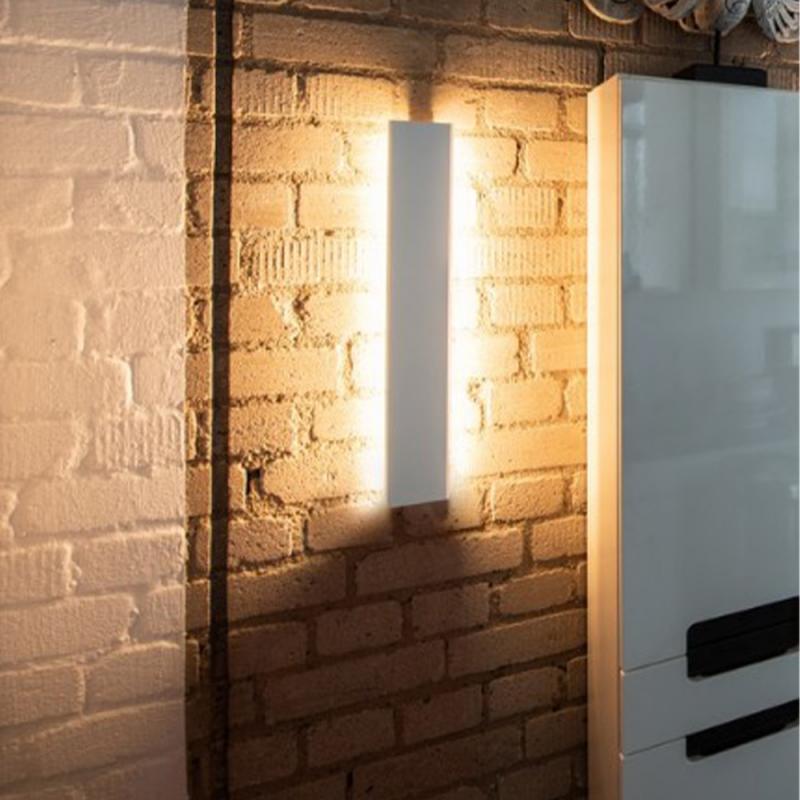 Schlanker dimmbarer LED-Lichtbalken DIRETO 60cm Wandleuchte weiß mit Farbtemperaturwechsel SLV 1004741
