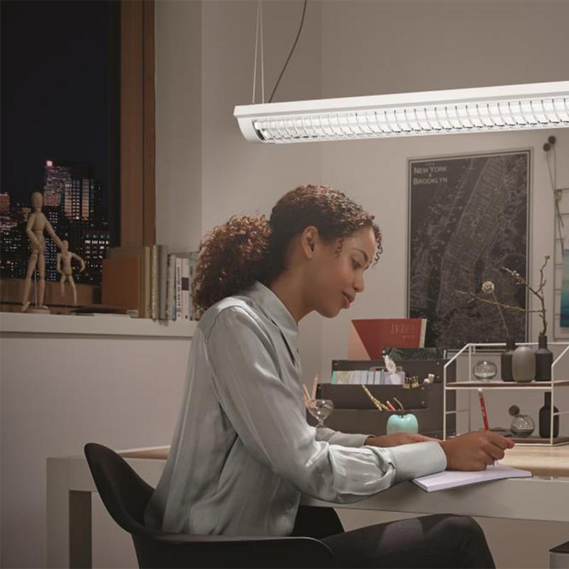 60cm LEDVANCE dimmbare LED Decken- und Pendelleuchte mit Blendschutzraster für professionelle Bürobeleuchtung