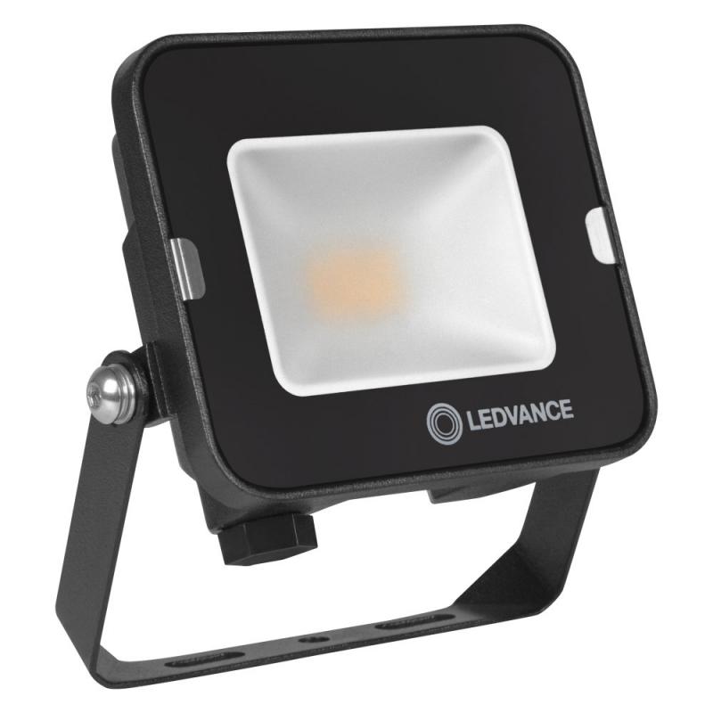 LEDVANCE Kompakter LED Fluter 10W 3000K warmweißes Licht IP65 in Schwarz