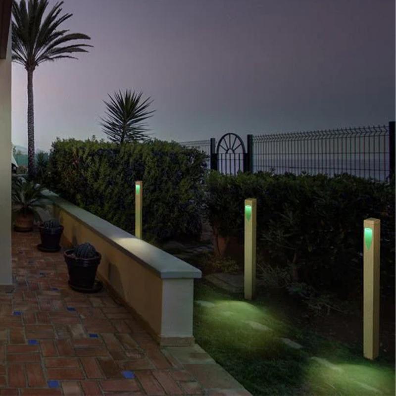 80cm LEDVANCE Smart+ WiFi Schlanke LED-Wegeleuchte Trunk Natur-hell Aluminium mit Holzoptik mit Multicolor-Licht