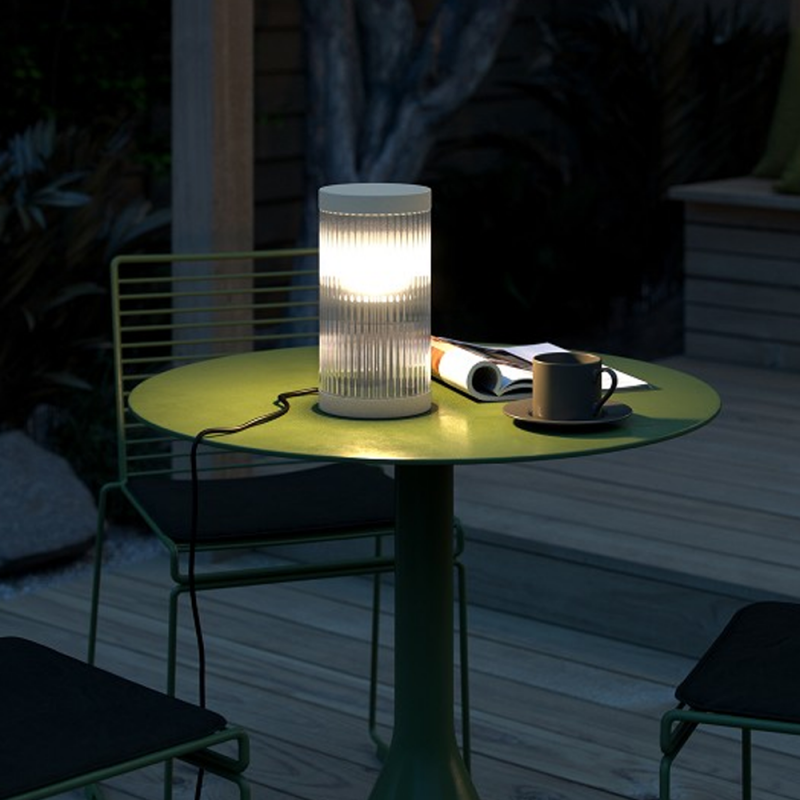 Nordlux Coupar moderne Tischlampe Sandfarbig Spritzwasser geschützt angenehmes Licht