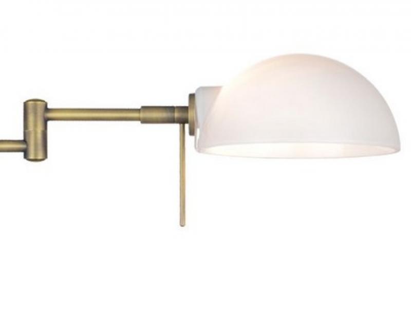 Halo Design Tisch- Schreibtisch Lampe Kjøbenhavn halbrunde Opalglasschirme Antique Brass flexibler Arm