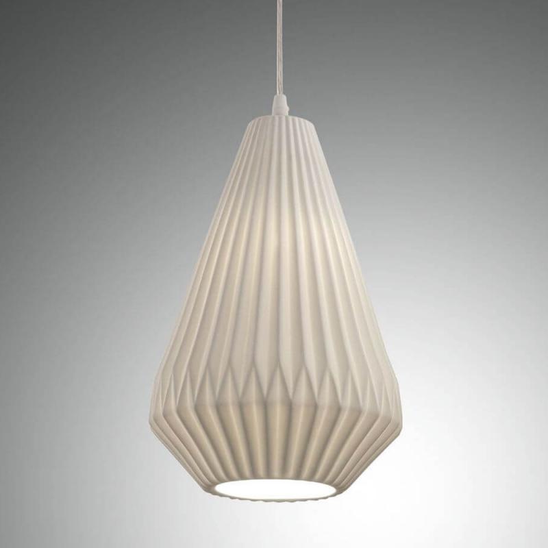 Vigor Pendelleuchte aus Keramik in Weiss mit ausdrucksstarker Licht-/Schattenwirkung Ø22cm von Fabas Luce