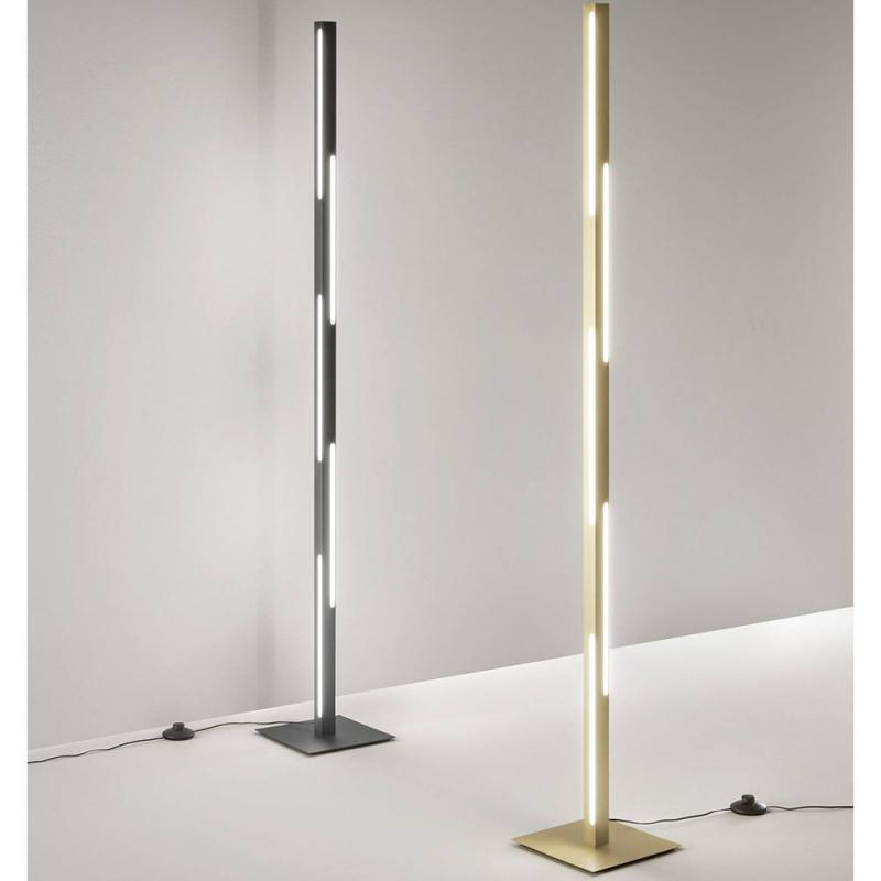 Ling LED-Stehleuchte im Vierkantrohrdesign dimmbar in Messing 165cm von Fabas Luce