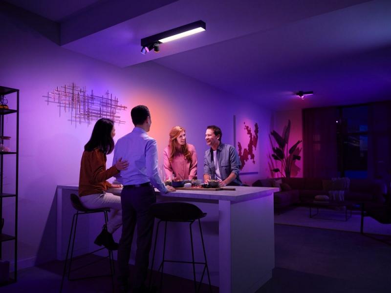 Philips Hue White Color Ambiance Centris 3er Deckenspot in schwarz RGBW