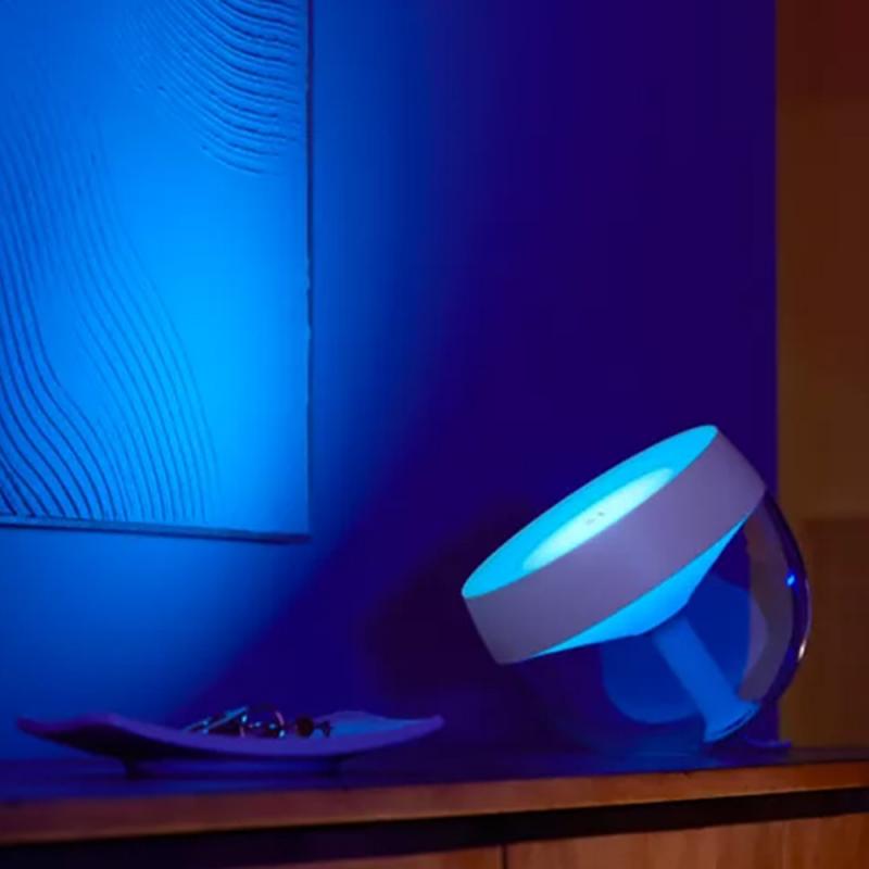 Philips Hue White and Color Ambiance LED Tischleuchte IRIS in Weiß