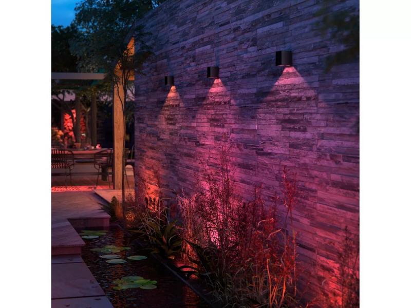 Philips Hue Hue White Color Ambiance Resonate Outdoor Wandleuchte IP44 - nach unten gerichteter Lichtstrahl