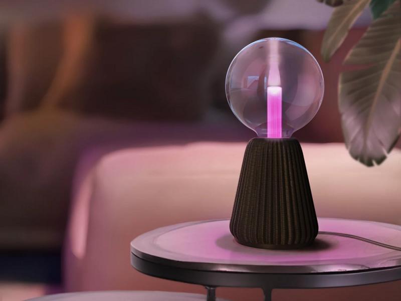 Philips Hue E27 White & Color Ambiance G125 - Smarte Lampe Weiß- und Farblicht - handgeblasenen aus kristallklarem Glas