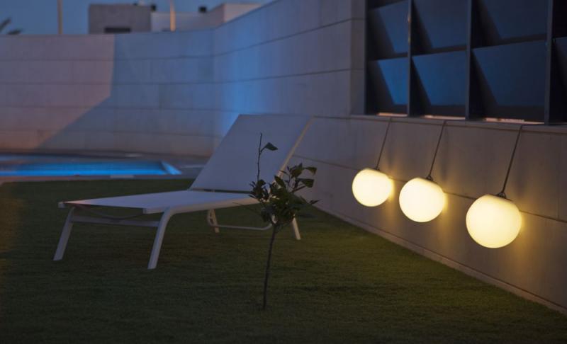New Garden NORAI mobile LED Hängeleuchte weiss/beige aufladbar RGB