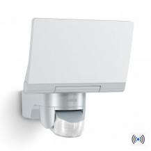 STEINEL XLED Home 2 LED Sensor Außenstrahler in Silber schwenkbar