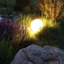 ChiliTec Garten Kugelleuchte Erdspieß "CT-GL30cm" IP44, 230V, 1,5m Kabel, E27 Fassung