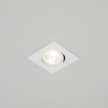 EVN P-LED Decken-Einbaustrahler mit universalweißem Licht quad. schwenkbar weiß IP20 6W 4000K 683lm 90Ra EinbauØ68
